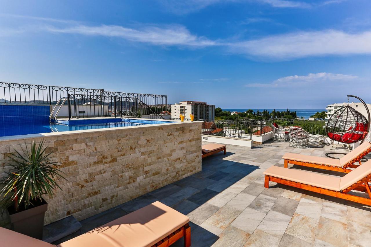 De Lux Apartments Luka Bar Bagian luar foto