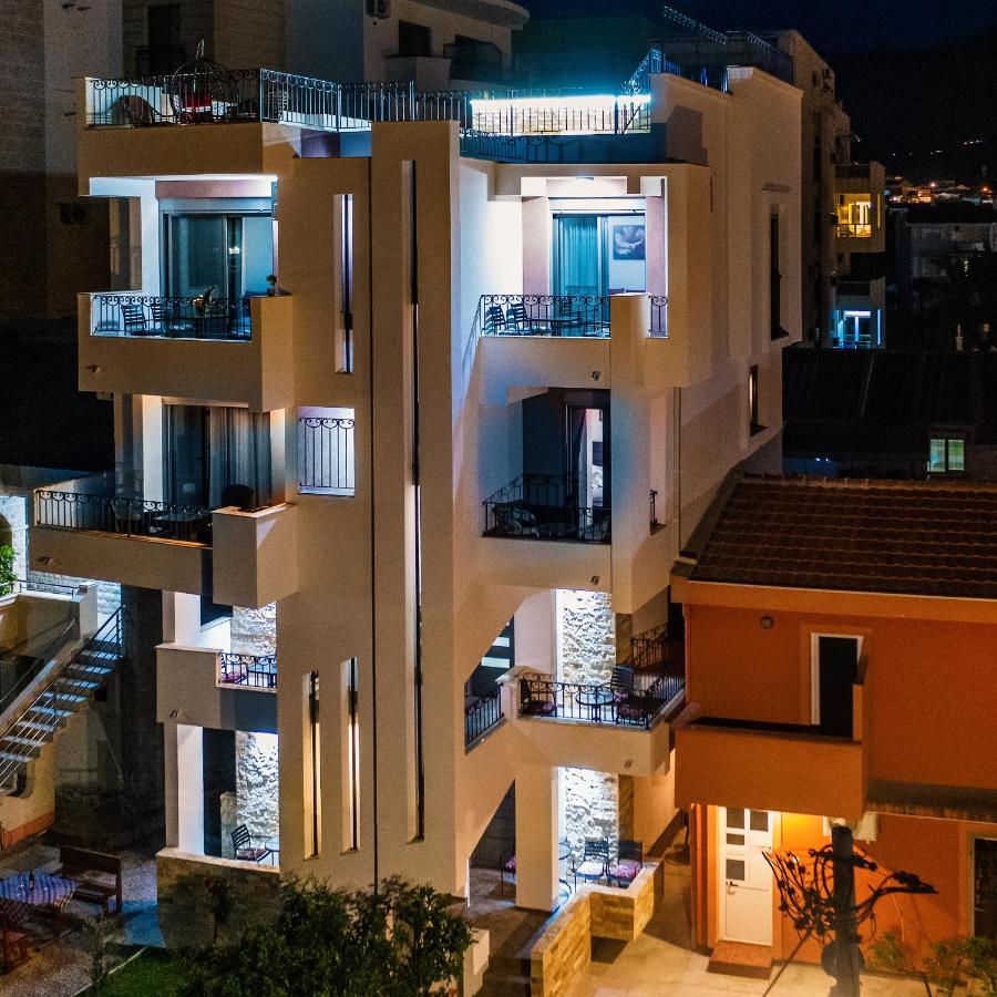 De Lux Apartments Luka Bar Bagian luar foto