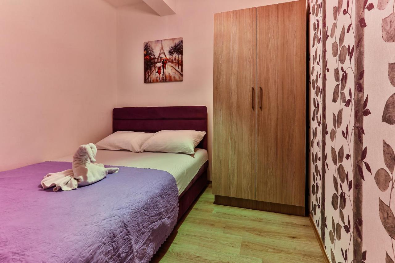 De Lux Apartments Luka Bar Bagian luar foto