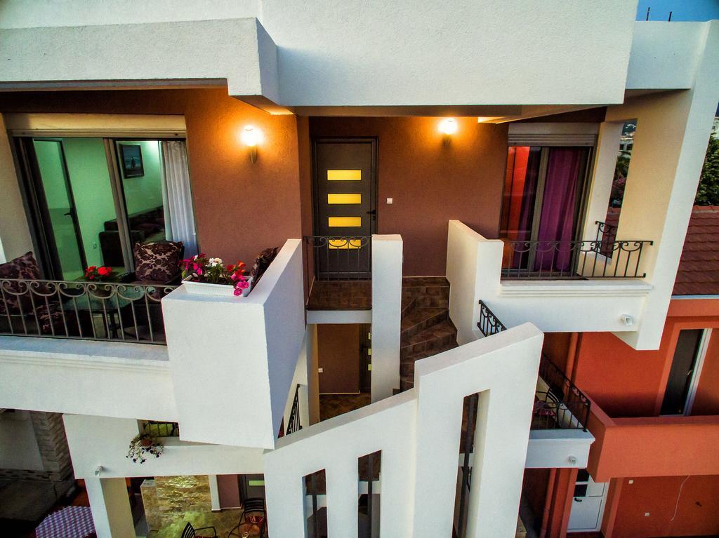 De Lux Apartments Luka Bar Bagian luar foto