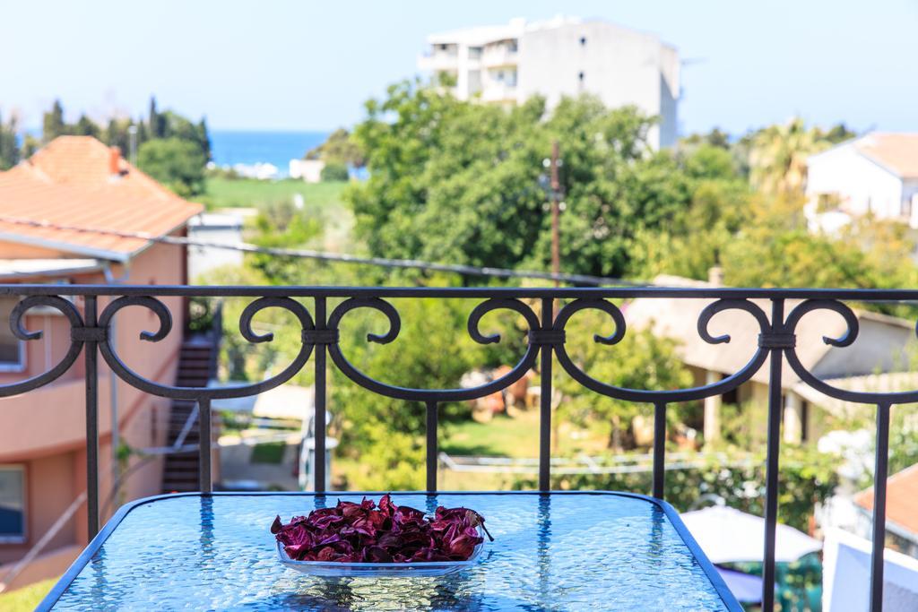 De Lux Apartments Luka Bar Bagian luar foto