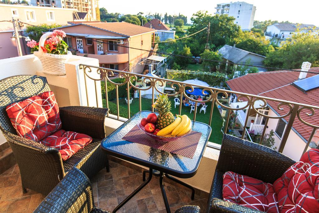 De Lux Apartments Luka Bar Bagian luar foto