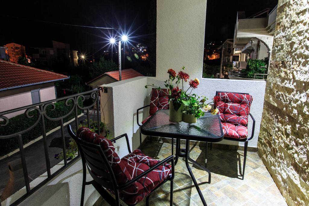De Lux Apartments Luka Bar Bagian luar foto