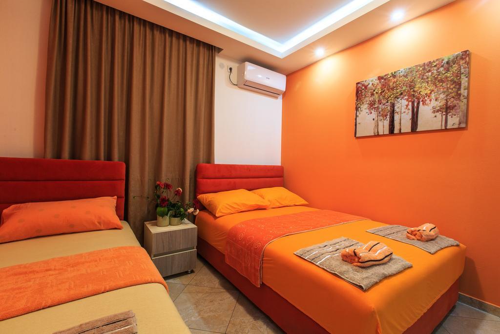 De Lux Apartments Luka Bar Bagian luar foto