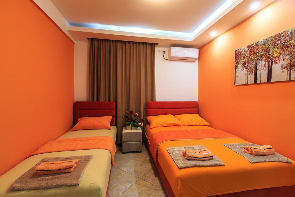 De Lux Apartments Luka Bar Bagian luar foto