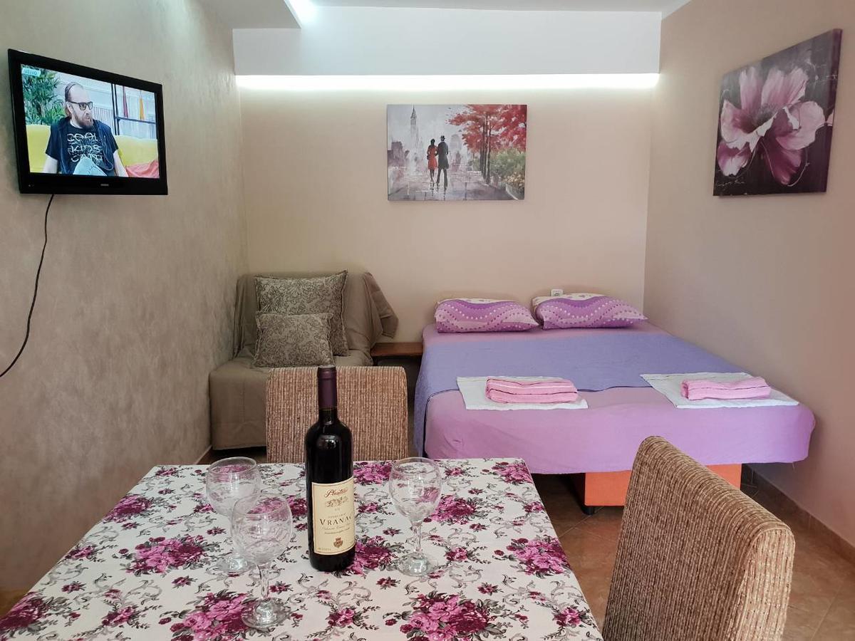De Lux Apartments Luka Bar Bagian luar foto