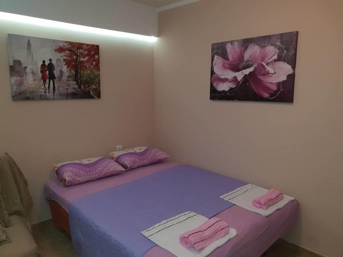 De Lux Apartments Luka Bar Bagian luar foto
