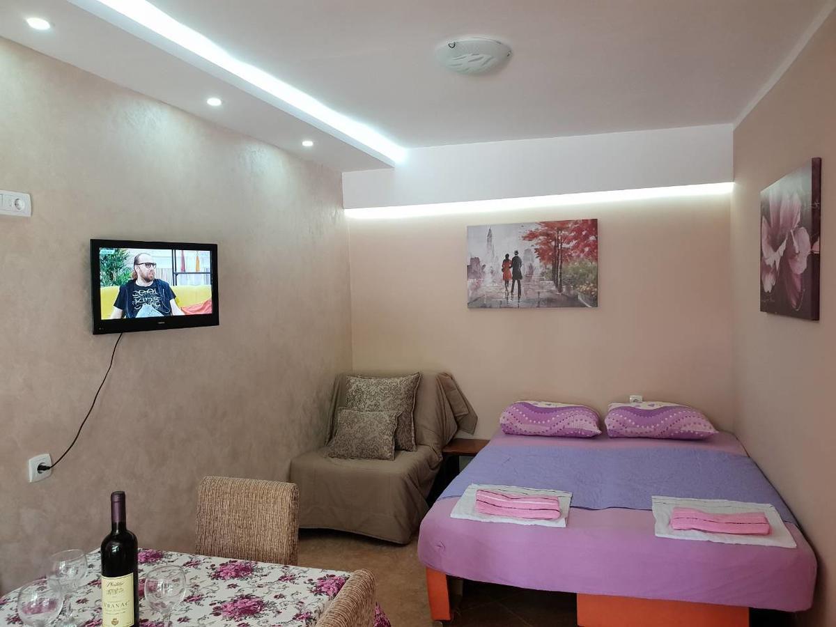 De Lux Apartments Luka Bar Bagian luar foto